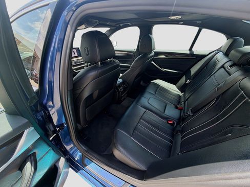Used 2021 BMW 540i w/ Convenience Package RWD image 25