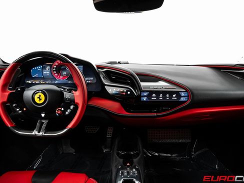 Used 2022 Ferrari SF90 Stradale *CARBON STEERING WHEEL * FRONT image 28
