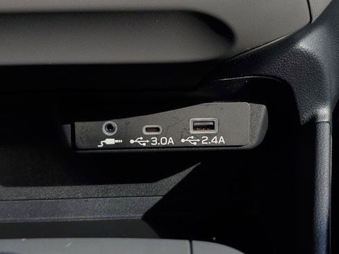 Certified 2024 Subaru Crosstrek 2.5i Limited w/ Crosstrek Mirror Package AWD/4WD image 29