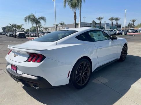 New 2026 Ford Mustang Coupe image 5