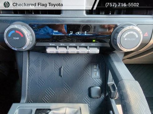 Used 2026 Toyota 4Runner SR5 AWD/4WD image 14