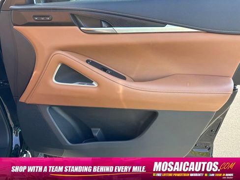 Used 2023 INFINITI QX60 Sensory w/ Cargo Package AWD/4WD image 9
