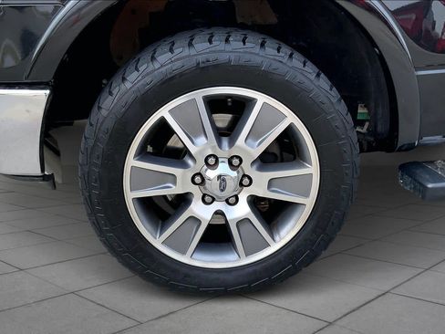 Used 2014 Ford F150 Lariat w/ Equipment Group 502A Luxury image 10