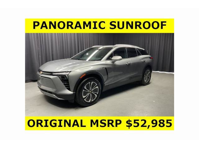 Used 2025 Chevrolet Blazer EV LT AWD/4WD image 1