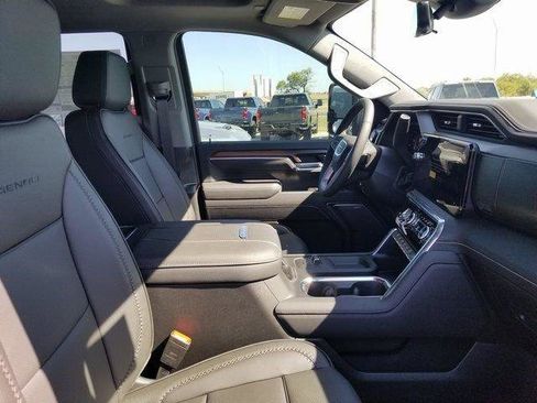 New 2026 GMC Sierra 2500 Denali w/ Technology Package image 14