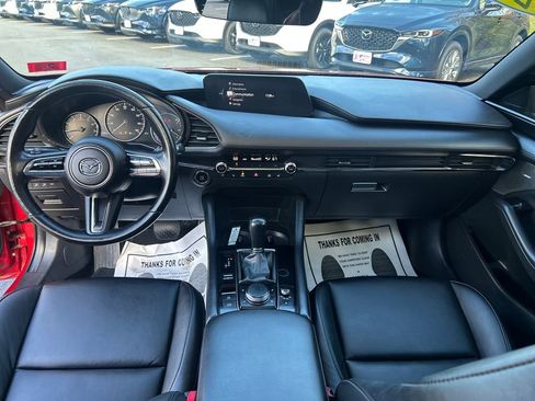 Used 2022 MAZDA MAZDA3 s image 22