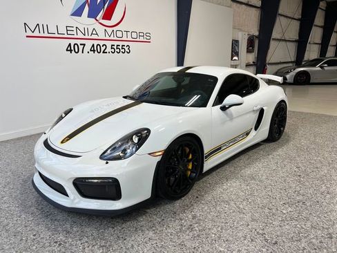 Used 2016 Porsche Cayman GT4 image 12