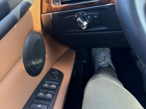 Used 2013 BMW 328i Convertible image 20