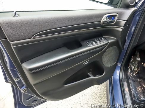 Used 2020 Jeep Grand Cherokee Limited X AWD/4WD image 21