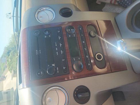 Used 2006 Ford F150 Lariat image 31