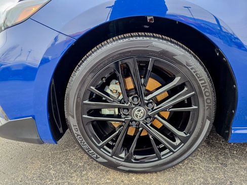 Used 2025 Toyota Camry SE image 13