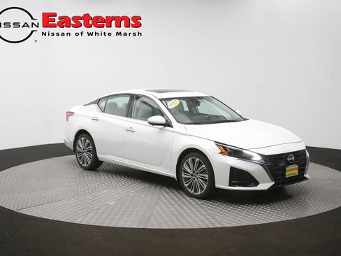 Used 2023 Nissan Altima 2.5 SL AWD/4WD image 50
