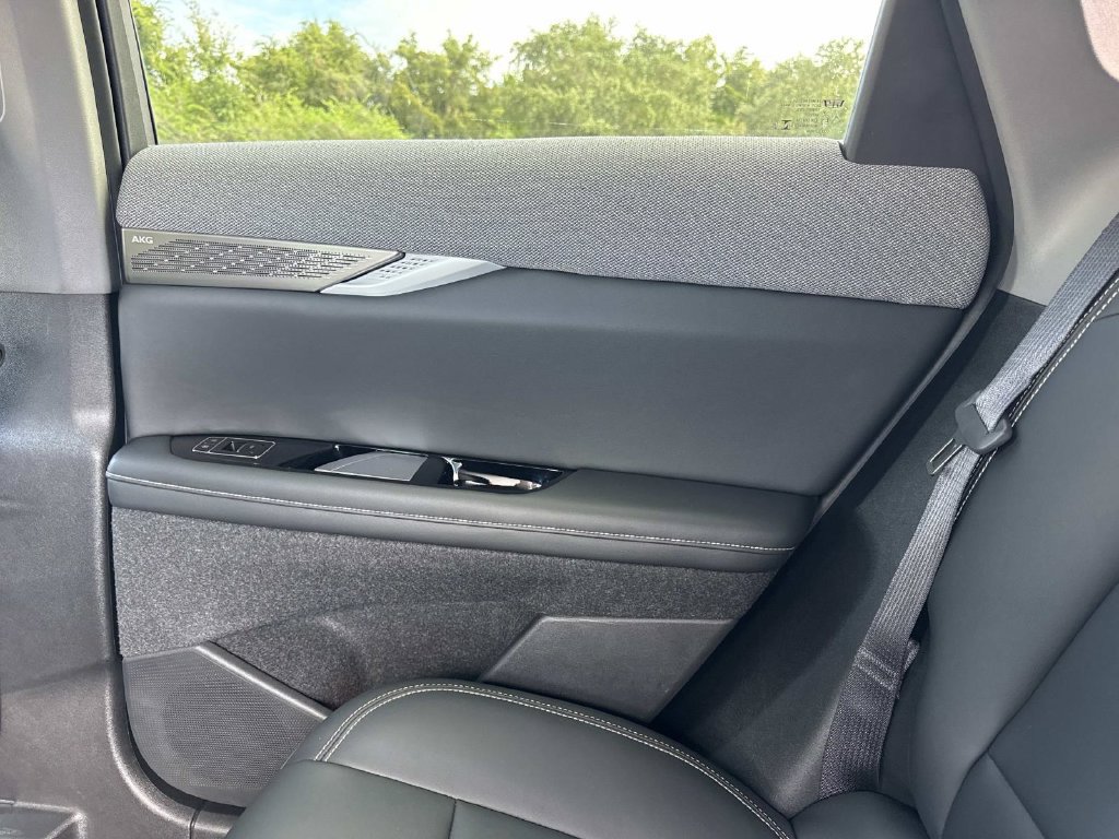 New 2025 Cadillac Optiq Sport 1 AWD/4WD image 16