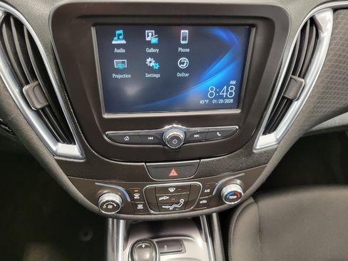 Used 2018 Chevrolet Malibu LT image 7