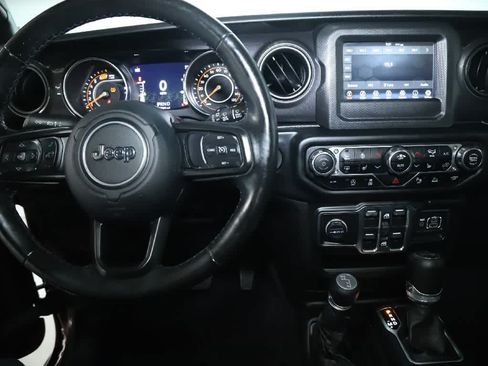 Used 2021 Jeep Wrangler Unlimited Sport AWD/4WD image 28
