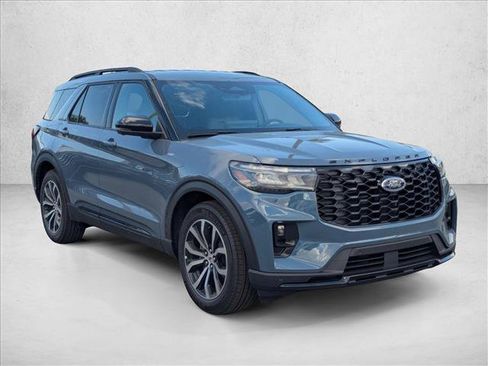 New 2026 Ford Explorer ST-Line w/ Premium Package image 6