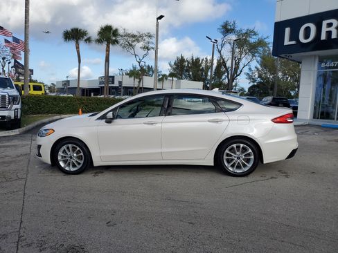 Used 2019 Ford Fusion SE image 8