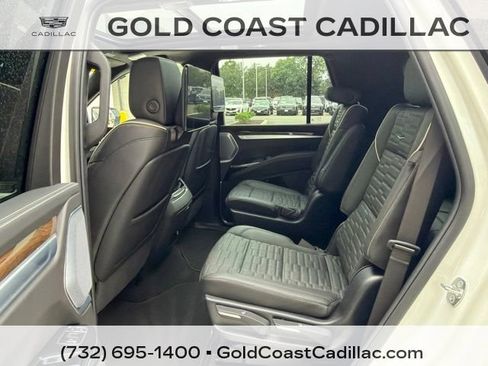 Certified 2025 Cadillac Escalade Sport Platinum AWD/4WD image 19