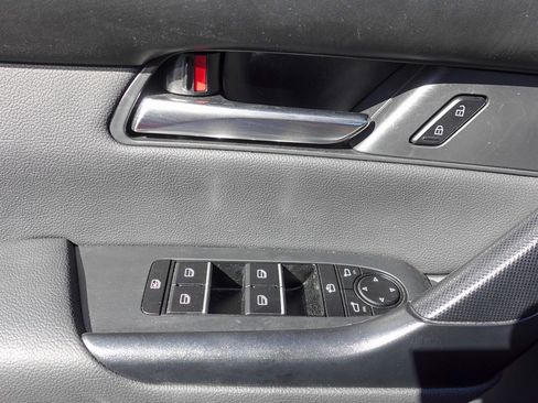 Certified 2025 MAZDA CX-50 2.5 Hybrid w/ Premium Plus Pkg image 11