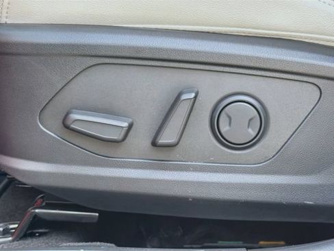 Used 2026 Hyundai Tucson Limited FWD image 25