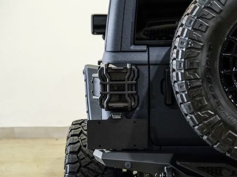 Used 2024 Jeep Wrangler Unlimited Rubicon w/ Technology Group AWD/4WD image 43