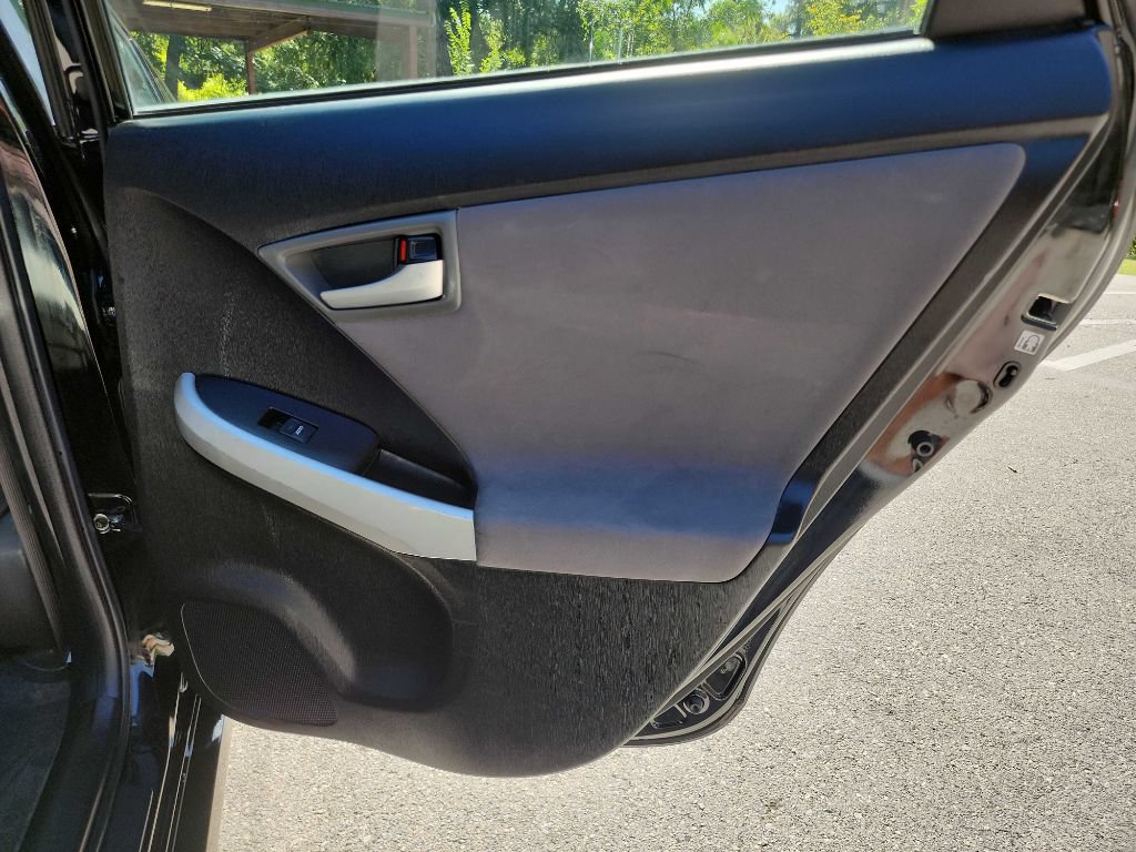 Used 2014 Toyota Prius Two FWD image 27
