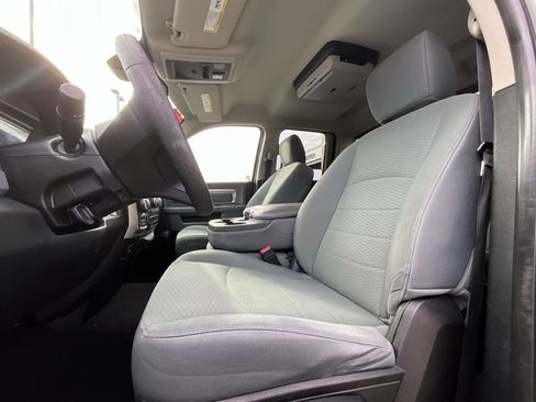 Used 2016 RAM 1500 Classic SLT image 10