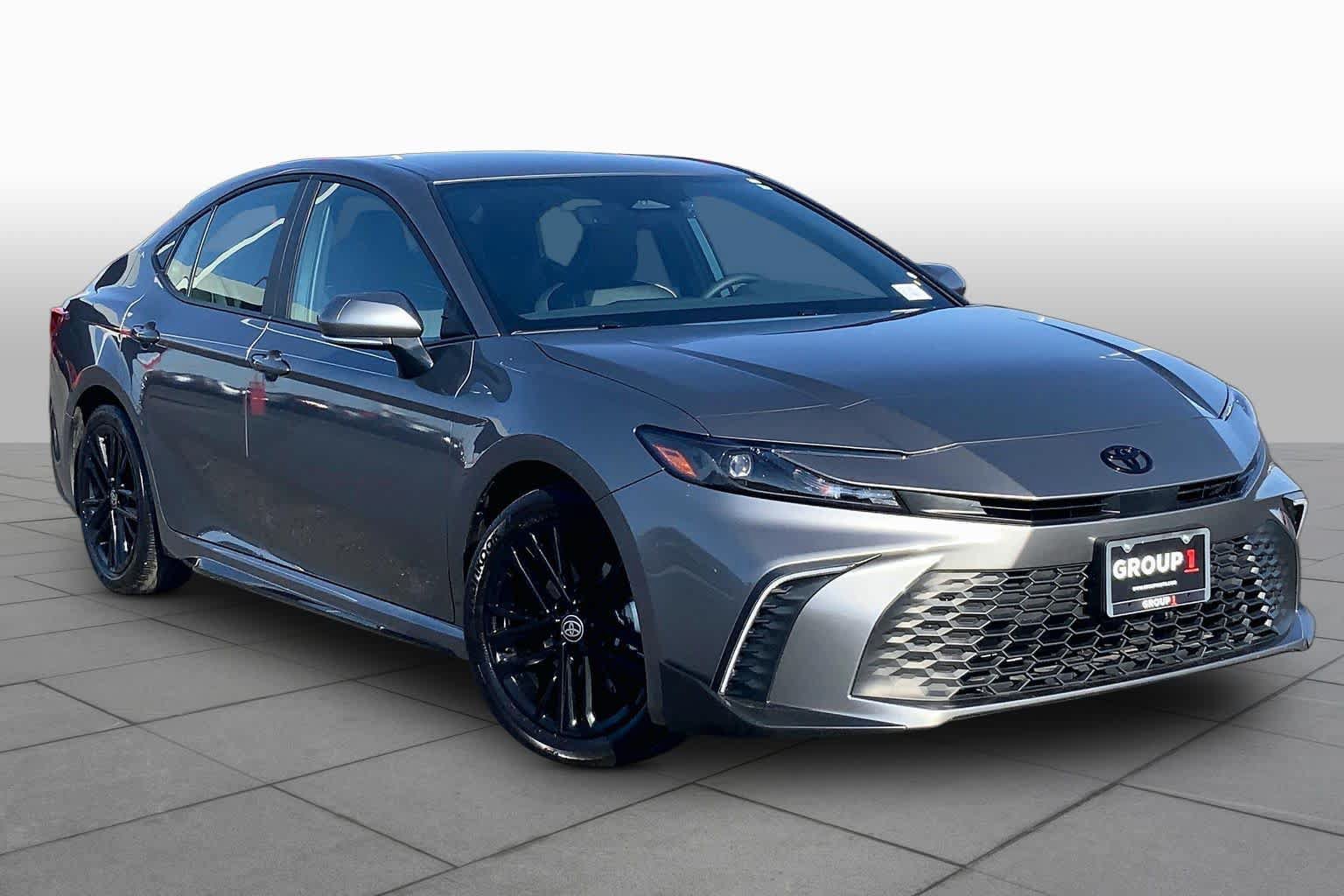 Certified 2026 Toyota Camry SE w/ Convenience Package FWD image 3