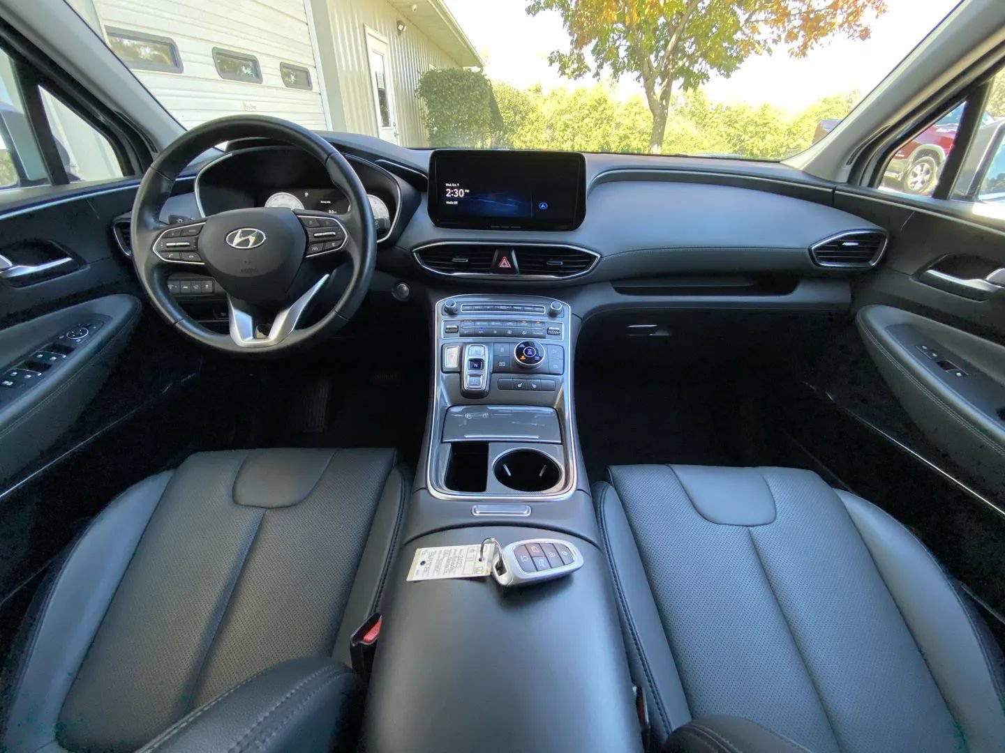 Used 2023 Hyundai Santa Fe SEL w/ Premium Package AWD/4WD image 16