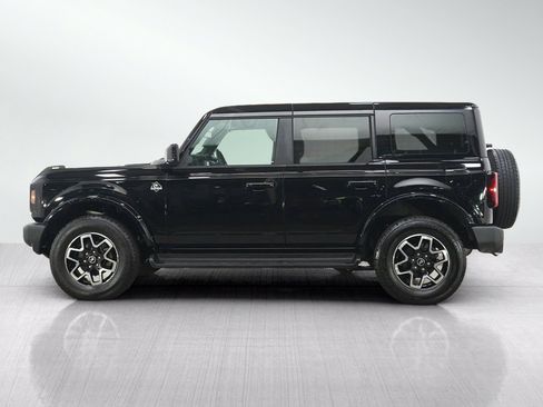 Used 2025 Ford Bronco Outer Banks AWD/4WD image 2