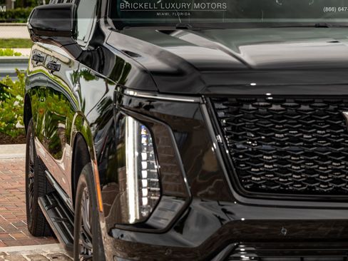 Used 2025 Cadillac Escalade Sport w/ LPO, ONYX Package AWD/4WD image 60