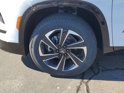 New 2026 Buick Enclave Sport Touring image 10