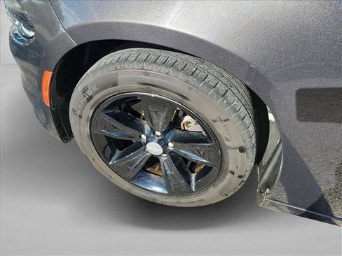 Used 2018 Dodge Charger SXT Plus w/ Driver Convenience Group image 10