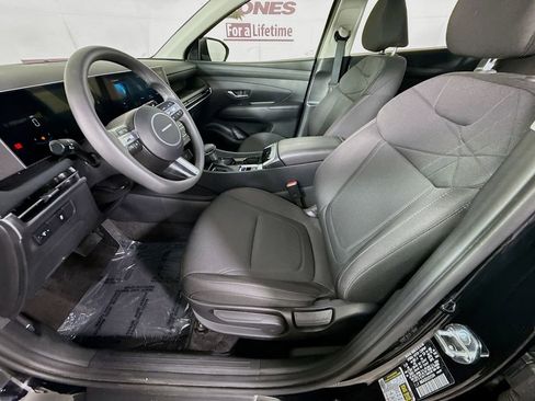 Certified 2025 Hyundai Tucson SE AWD/4WD image 25