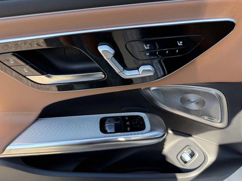 Used 2025 Mercedes-Benz CLE 300 CLE 300 image 31