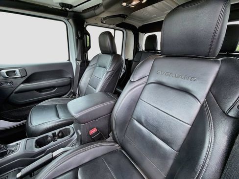 Used 2021 Jeep Gladiator Overland w/ Popular Equipment Package AWD/4WD image 11