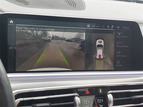 Used 2021 BMW X5 xDrive40i w/ M Sport Package image 18