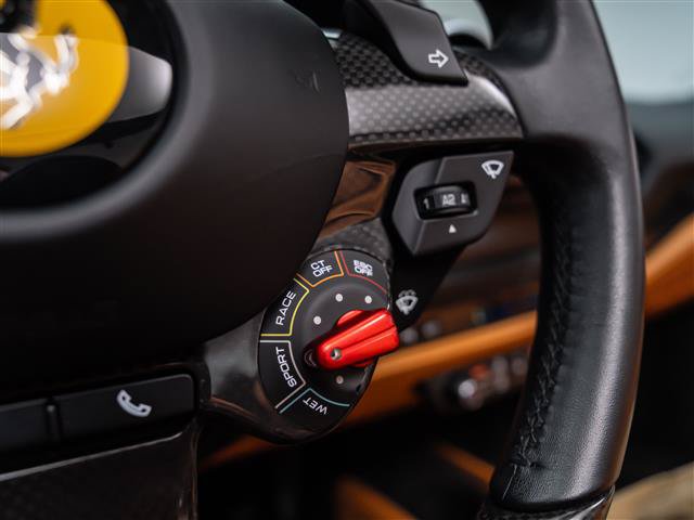 Used 2022 Ferrari F8 Tributo RWD image 33