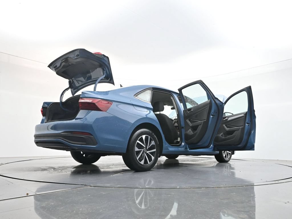 Used 2025 Volkswagen Jetta S FWD image 46