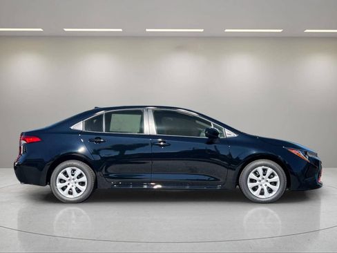 New 2026 Toyota Corolla LE FWD image 2