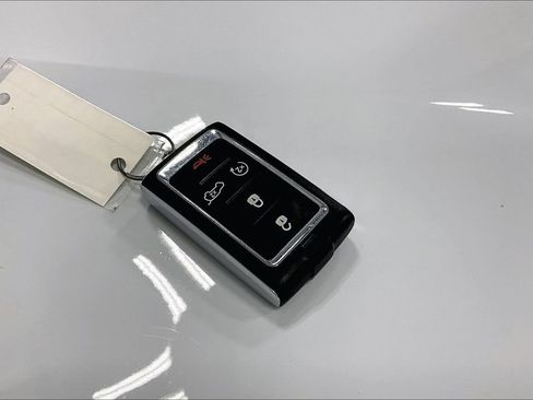 Used 2023 Jeep Grand Cherokee L Limited AWD/4WD image 12