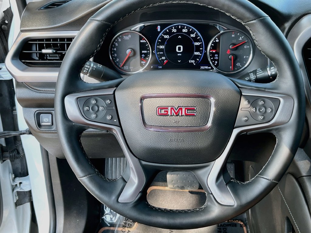 Used 2023 GMC Acadia AT4 w/ Technology Package AWD/4WD image 11