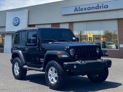 Used 2019 Jeep Wrangler Sport AWD/4WD image 1
