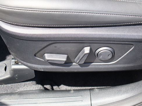 Used 2024 Kia Sorento SX image 19