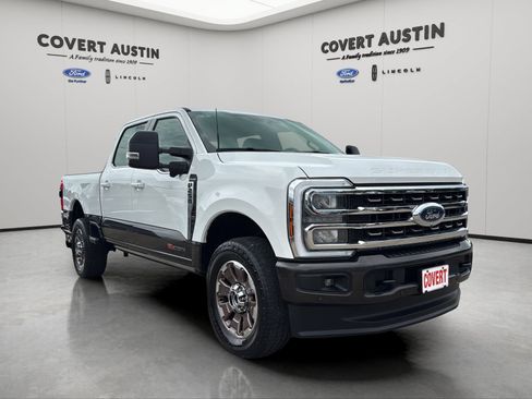 Used 2025 Ford F250 King Ranch AWD/4WD image 7