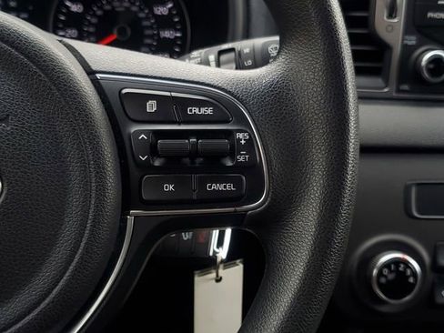 Used 2019 Kia Sportage LX image 20