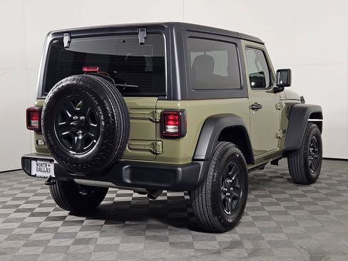 Used 2026 Jeep Wrangler Sport AWD/4WD image 5