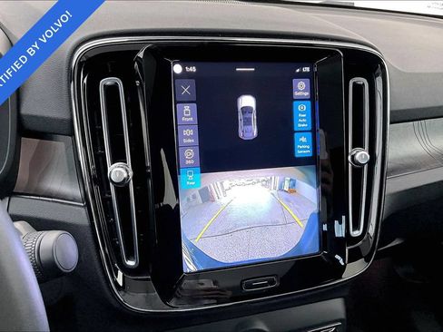 Certified 2023 Volvo C40 P8 Recharge Ultimate w/ Protection Package Premier AWD/4WD image 28