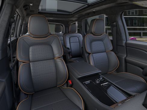 New 2026 Lincoln Aviator Black Label AWD/4WD image 10