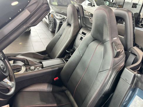 Used 2016 MAZDA MX-5 Miata Grand Touring image 8
